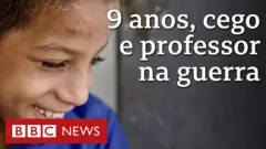 Conheça a história de Ahmed, que assume o lugar dos professores quando eles não podem comparecer.