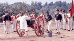 સૈનિકો