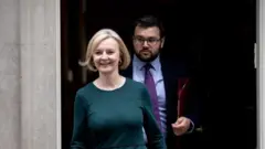 ليز تراس وجيسون ستاين