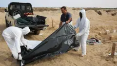 Abanye Libya biriko barapfuba abasomye nturi nyuma y'ukurohama kw'ubwato mu 2017