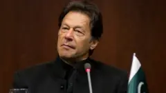 इमरान ख़ान