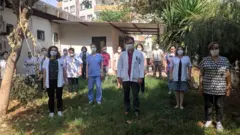 TTB'nin 'Yönetemiyorsunuz, Tükeniyoruz' eylemine katılan sağlık çalışanları