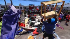 Iquiqueños protestan contra la inmigración ilegal y la delincuencia