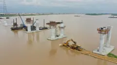 Akwammiri Naịja nke abụọ