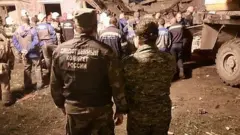 Следователи на месте взрыва жилого дома под Ельцом
