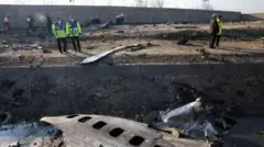 بقایای هواپیمای سرنگون شده اوکراین در دی ۱۳۹۸ با موشک های سپاه پاسداران انقلاب اسلامی در نزدیکی تهران