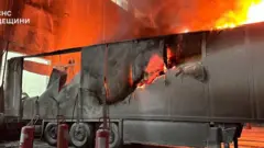 Пожежа, горить фура 