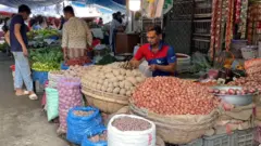 ঢাকার একটি বাজার