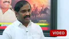 தமிழக வாழ்வுரிமைக் கட்சித் தலைவர் வேல்முருகன் 