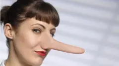 ناک