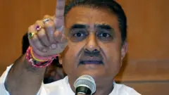 प्रफुल्ल पटेल 