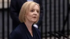Lizz Truss