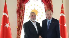 İsmail Haniye ve Recep Tayyip Erdoğan