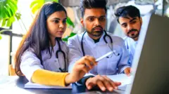 వైద్య విద్యార్థులు