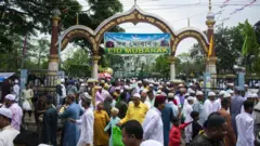 আসামের রাজধানী গুয়াহাটিতে ঈদ