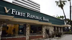 फर्स्ट रिपब्लिक बँक 