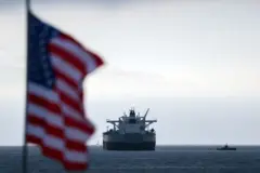 બીબીસી ગુજરાતી પેટ્રોડૉલર અમેરિકન ડૉલર ક્રૂડ ઑઇલ વેપાર ઈરાન અમેરિકા