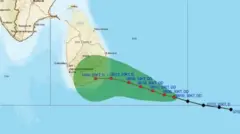 இலங்கைக்கு கடும் எச்சரிக்கை: வங்காள விரிகுடாவில் உள்ள தாழமுக்கம் புயலாக மாறுமா? நிலவரம் என்ன?