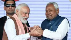 બીબીસી ગુજરાતી, ગુજરાત, બીબીસી, નરેન્દ્ર મોદી, રાજકારણ, નીતીશકુમાર, બિહાર વિધાનસભાની ચૂંટણી, અમદાવાદ