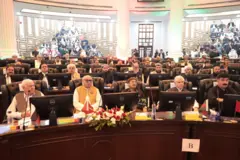 تصویری از جرگه خیبرپختونخوا. شماری زیادی از شرکت کنندگان در تصویر دیده می‌شود