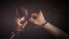 बलात्काराच्या पीडितेनं दिला बाळाला जन्म, आरोपीपासून तपास येऊन पोहोचला बाळाच्या खऱ्या पित्यापर्यंत म्हणजे सख्ख्या काकापर्यंत...