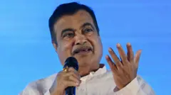 नितीन गडकरी