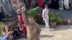 اسلام آباد میں فوجی افسر کی طلبہ سے ہاتھا پائی اور ہوائی فائرنگ: پیر کی صبح سرحد یونیورسٹی میں کیا ہوا؟