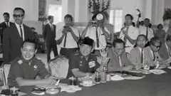 Soeharto, orde baru, mafia berkeley, opsus, sukarno