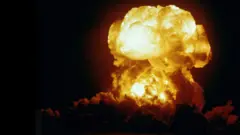 原子彈爆炸瞬間