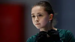 Камила Валиева во время Зимних Игр в Пекине 2022 года