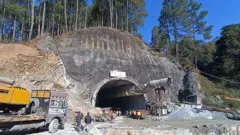  उत्तराखण्डस्थित एउटा निर्माणाधीन सुरुङ गत आइतवार भत्किएको थियो 