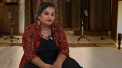 બીબીસી ગુજરાતી
અજાણ્યા લોકોને કેમ ઘરે બોલાવીને આ લોકો મિજબાની કરે છે?