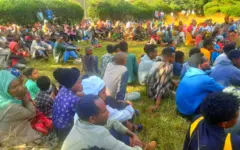 Aanaa Kiiramuurraa kanneen buqqa'an hedduun Giddaa Ayyaanaatti baqatan.