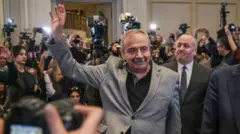 sırrı süreyya önder