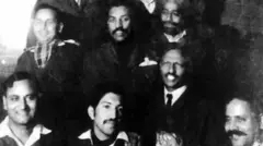 விமானிகளின் புகைப்படம்