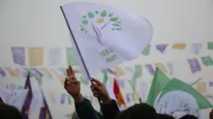 YSP flaması