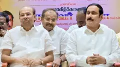 பாமக அதிகாரம் யார் கையில்? ராமதாஸ் முன்பு இருக்கும் வாய்ப்புகள் என்ன?