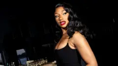 Abahagarariye Megan Thee Stallion bavuga ko ibyo birego bigamije gusa kumusebya