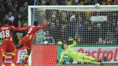 Asamoah Gyan miss penalty against Uruguay for final minute of extra-time for di 2010 World Cup