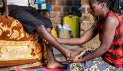 Wani mai fama da cutar kansar ƴaƴan hanji a Uganda