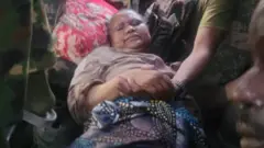 Wọn gbe Arabinrin Amina Abubakar tawọn ologun doola lọwọ ajinigbe