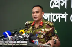 সংবাদ সম্মেলনে কথা বলেন সেনাবাহিনীর মিলিটারি অপারেশনস পরিদপ্তরের পরিচালক ব্রিগেডিয়ার জেনারেল মো. নাজিম-উদ-দৌলা