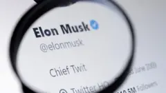 Akkaawuntii Elon Mask 