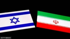 Les drapeaux de l'Iran et d'Israel