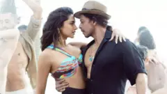 পাঠান সিনেমা নিয়ে তীব্র বিতর্ক তৈরি হয়েছে ভারতে। 