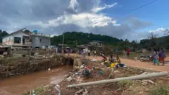 ငလျင်ကြီး လှုပ်ပြီးလို့ တစ်လကျော်မှာ မိုးကြီးရေလျှံမှုတွေရှိနေ