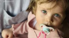 زهرا محمدی گلپایگانی٬ نواسه دختری خامنه‌ای