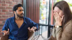 இளம் தலைமுறையினருக்கு இல்லற வாழ்வில் குறைந்து வரும் பாலியல் ஆர்வம் - என்ன காரணம்?