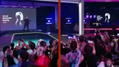 टेस्लाले १० खर्ब डलर दिने भएपछि रोबटसँग नाचे इलोन मस्क