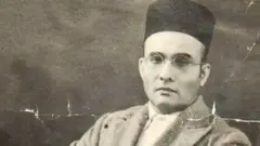 சாவர்கர் ஆங்கிலேயர்களிடம் ஏன் மன்னிப்பு கோரினார் ?